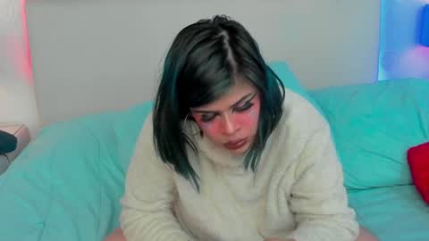 selene  online show from December 2024 06:11:02 AM