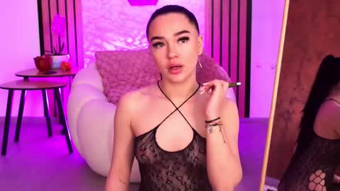 Sasha online show from March 2026 04:24:02 AM