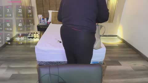 S A S H A R O S E online show from September 2025 11:58:01 AM