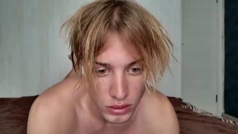 Snapshot of sashenkka chatting on July 2026 05:14:01 AM Sasha -- online show from July 2026 05:14:01 AM