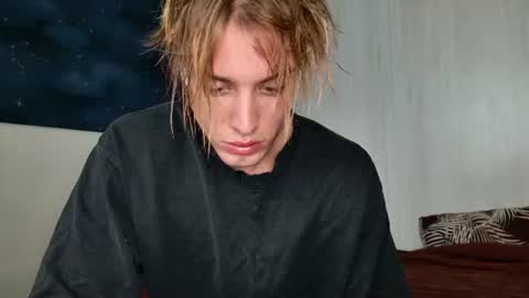 Snapshot of sashenkka chatting on July 2026 07:45:02 AM Sasha -- online show from July 2026 07:45:02 AM