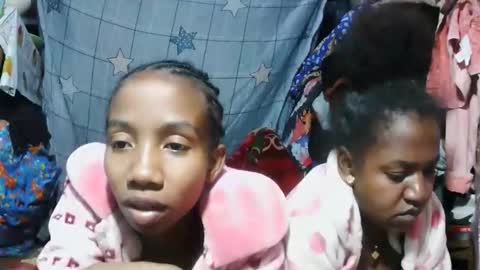 Snapshot of sasivia08 chatting on April 2026 11:28:01 PM sasivia08 online show from April 2026 11:28:01 PM