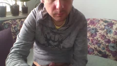 Snapshot of sasko877 chatting on January 2025 01:01:01 PM sasko877 online show from January 2025 01:01:01 PM