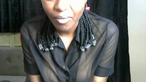 sassy_lyne online show from April 2026 05:43:02 AM