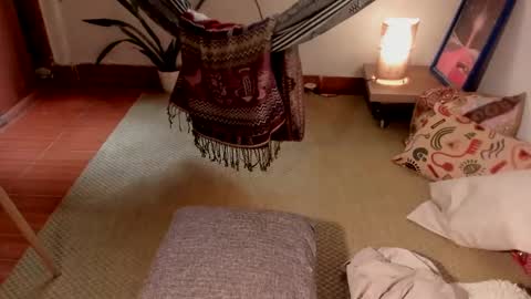 Snapshot of sassy_xyou chatting on January 2025 09:47:02 PM Ms. Oh   online show from January 2025 09:47:02 PM