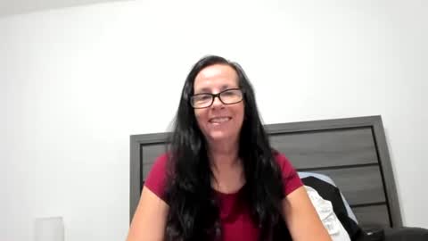 sassypeachgoddess online show from October 2025 12:26:02 PM