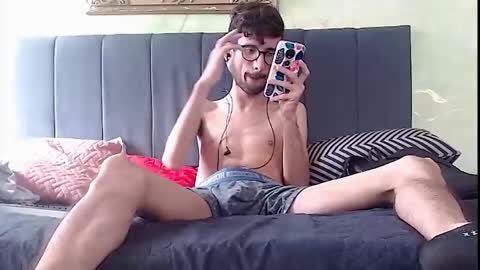 Snapshot of sasuke_bigcock chatting on June 2026 01:54:02 PM sasuke_bigcock online show from June 2026 01:54:02 PM