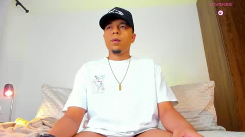Snapshot of satanas_333 chatting on June 2026 06:11:01 AM online show from June 2026 06:11:01 AM