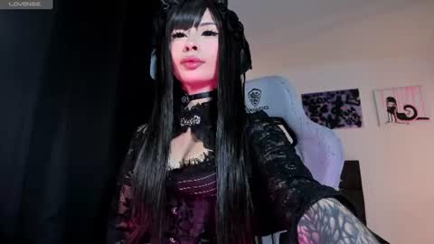 Snapshot of satanbabee_ chatting on July 2026 12:57:01 AM im expecting 300 thumbs up on my altar online show from July 2026 12:57:01 AM