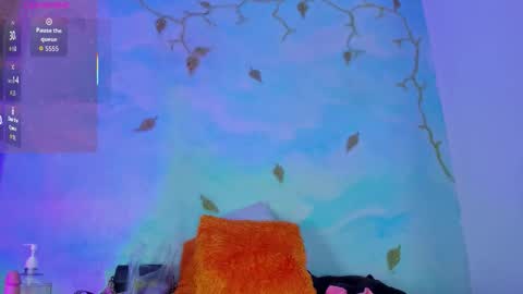 Saturnooo online show from October 2025 07:09:02 AM