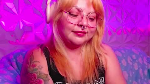 Gina George online show from September 2025 11:10:02 PM