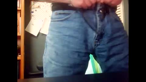 satyr64 online show from April 2026 09:48:01 PM