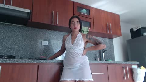 Zaren online show from January 2025 08:48:01 PM