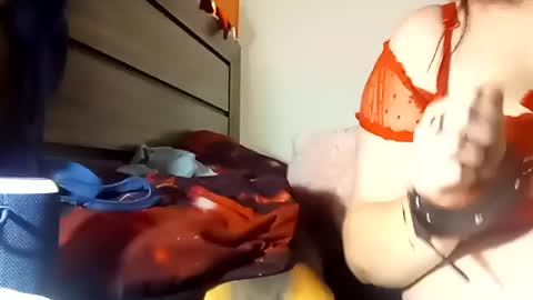 SnowBunny online show from August 2026 07:43:01 AM