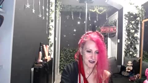 SaucySky online show from March 2026 10:04:01 PM