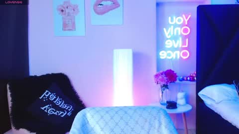 lilith online show from April 2026 03:37:01 AM