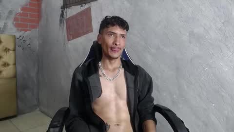 SavageLover  online show from December 2025 04:45:02 PM