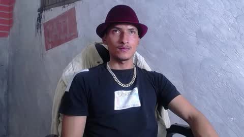 SavageLover  online show from December 2025 04:19:01 AM