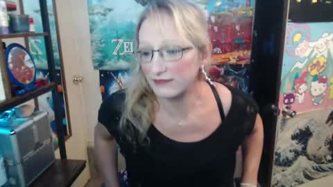 Savanah online show from September 2025 03:55:02 PM