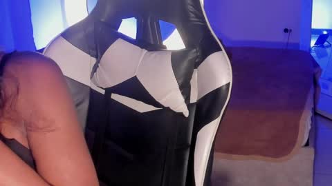 Savannahwildee online show from February 2025 09:37:01 AM