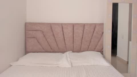 Savannahwildee online show from February 2026 01:48:02 PM