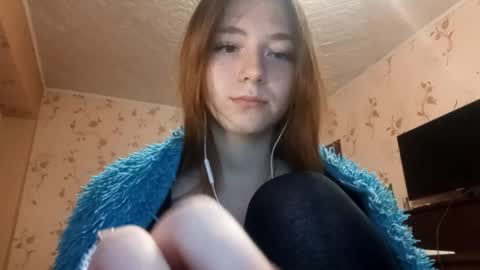 Sophie online show from September 2025 03:23:02 PM