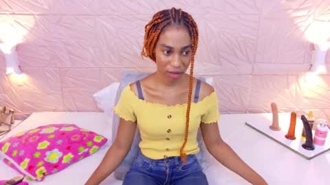 Snapshot of savory_pussy18 chatting on October 2025 02:19:01 PM savory_pussy18 online show from October 2025 02:19:01 PM