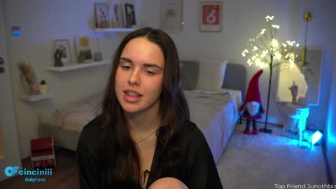 Naomi online show from December 2024 07:27:02 PM