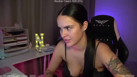 Snapshot of savvage_play chatting on July 2026 06:48:02 PM Naomi online show from July 2026 06:48:02 PM