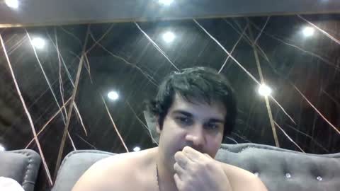 petperson04 online show from April 2026 11:24:01 AM