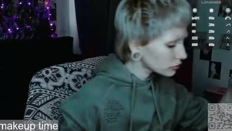 pronoun she. name Mary. age 21. online show from May 2026 02:55:01 PM