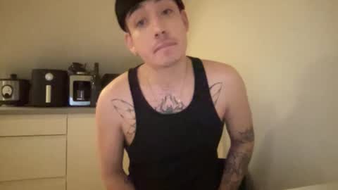 Snapshot of scandinasianboy chatting on March 2026 11:33:01 PM scandinasianboy online show from March 2026 11:33:01 PM