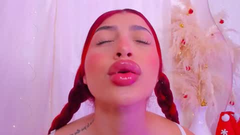 scarleett jones online show from December 2025 09:34:02 PM