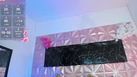 Scarlet  online show from March 2026 12:33:02 PM