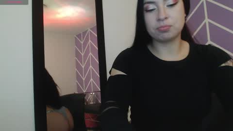 Snapshot of scarlet_queen4 chatting on June 2026 01:28:01 PM Kimberly online show from June 2026 01:28:01 PM