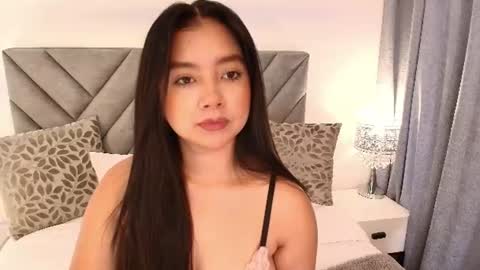 Snapshot of scarlet_queen7 chatting on July 2026 06:46:01 PM scarlet_queen7 online show from July 2026 06:46:01 PM