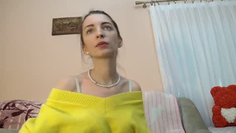 Snapshot of scarlet_rosse chatting on May 2026 02:22:01 PM Scarlet online show from May 2026 02:22:01 PM