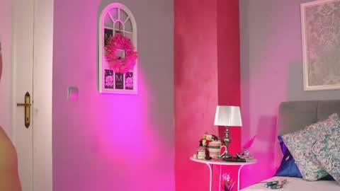 Scarlet online show from June 2026 05:02:02 PM