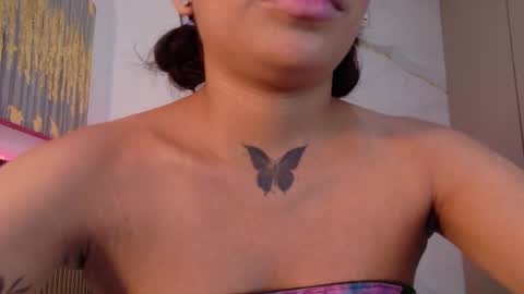 scarlet_vixen_ online show from March 2026 02:46:01 AM