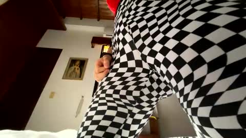 scarlet whisper online show from March 2026 08:34:02 PM