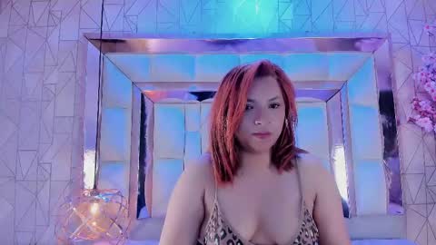 scarletbellanova online show from May 2026 10:36:01 AM