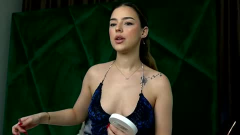 Scarlet online show from February 2026 11:44:01 PM