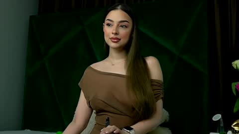 Scarlet online show from March 2026 11:42:02 PM