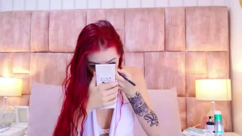 Scarlet Fooxs online show from April 2026 11:53:01 AM