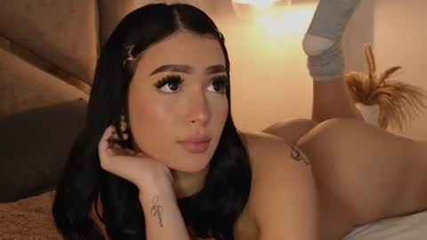 Snapshot of scarleth_lux_ chatting on July 2026 05:36:01 AM Scarleth online show from July 2026 05:36:01 AM
