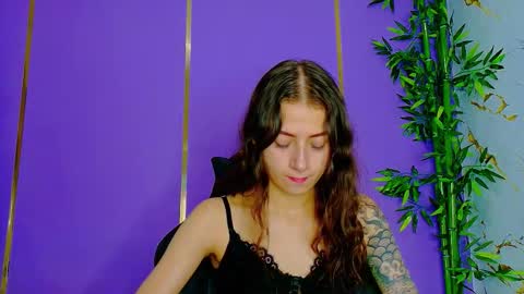 Denis online show from September 2025 01:11:01 AM