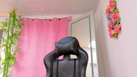 Denis online show from February 2026 01:05:02 PM