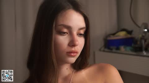 Scarlet online show from February 2026 10:37:01 PM