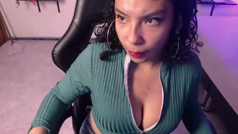 scarletqueen_bj online show from June 2026 12:26:02 PM