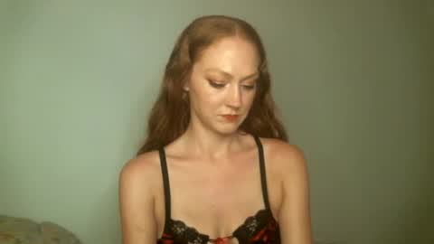 Scarlet Satine online show from February 2025 08:58:01 AM